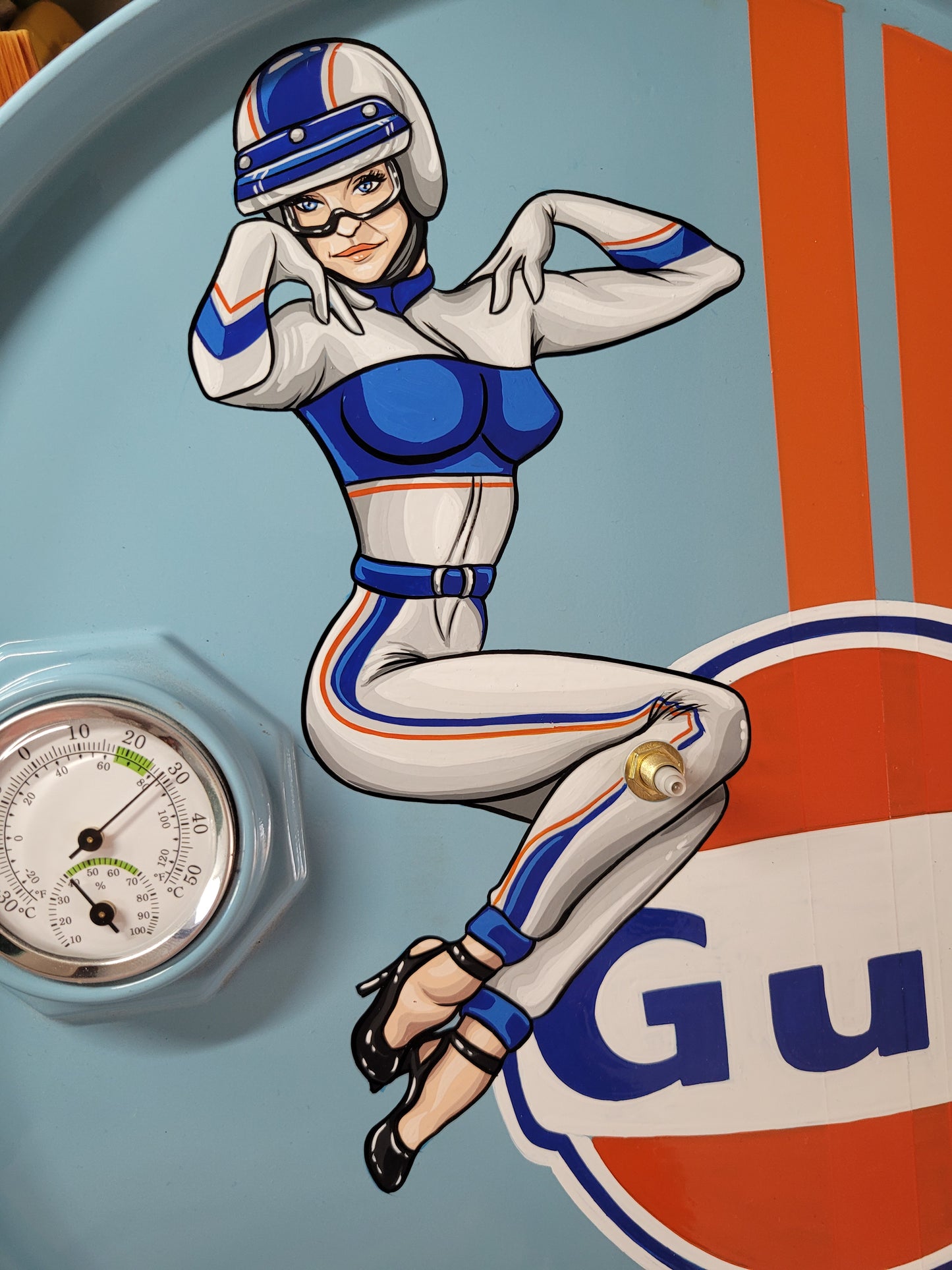 Pendule Pin'up Gulf