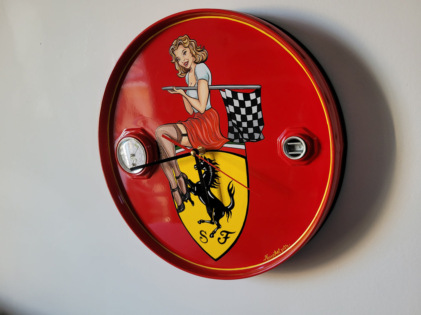 Pendule Ferrari Flag Girl