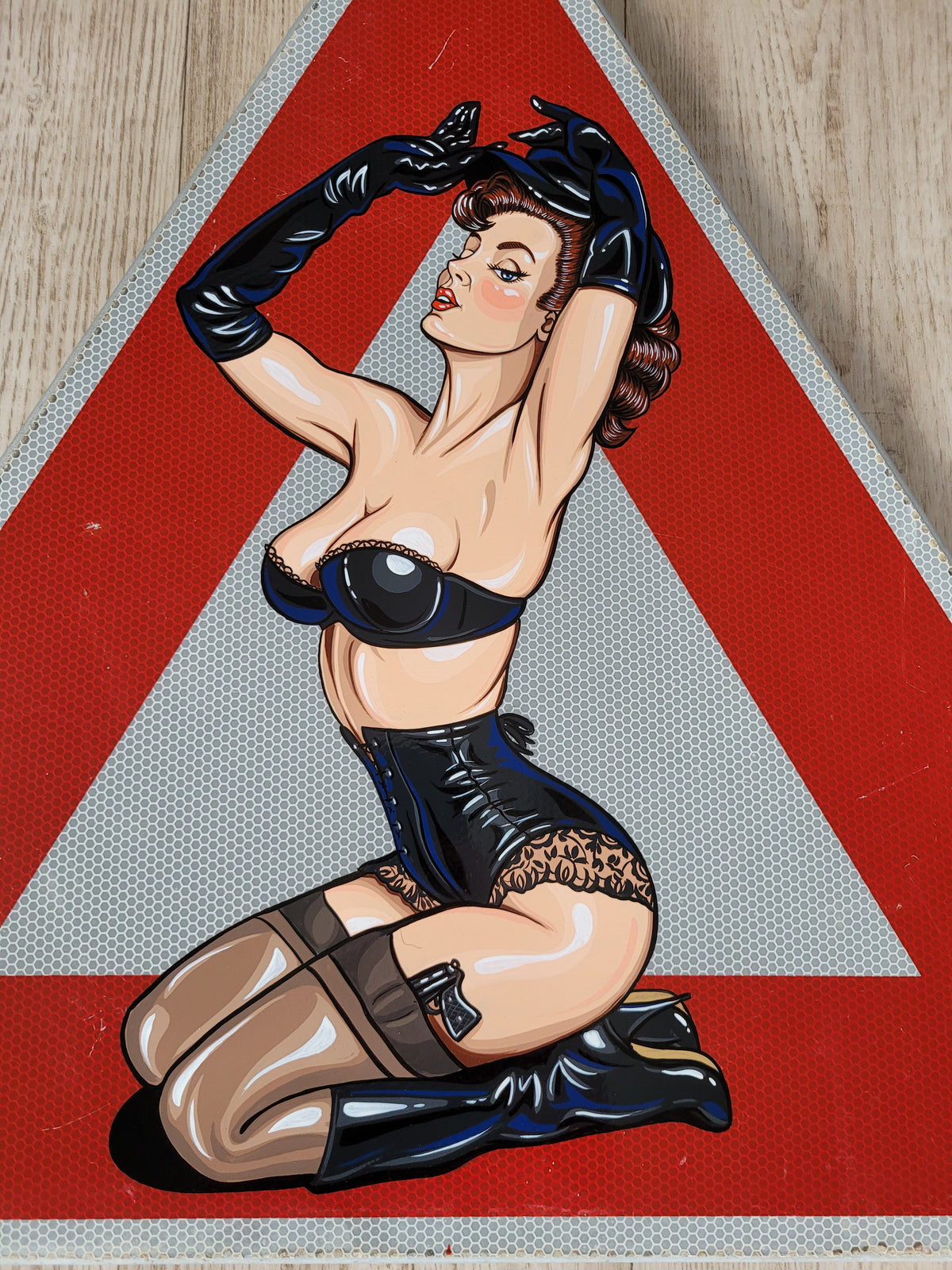 James bond Girl 001