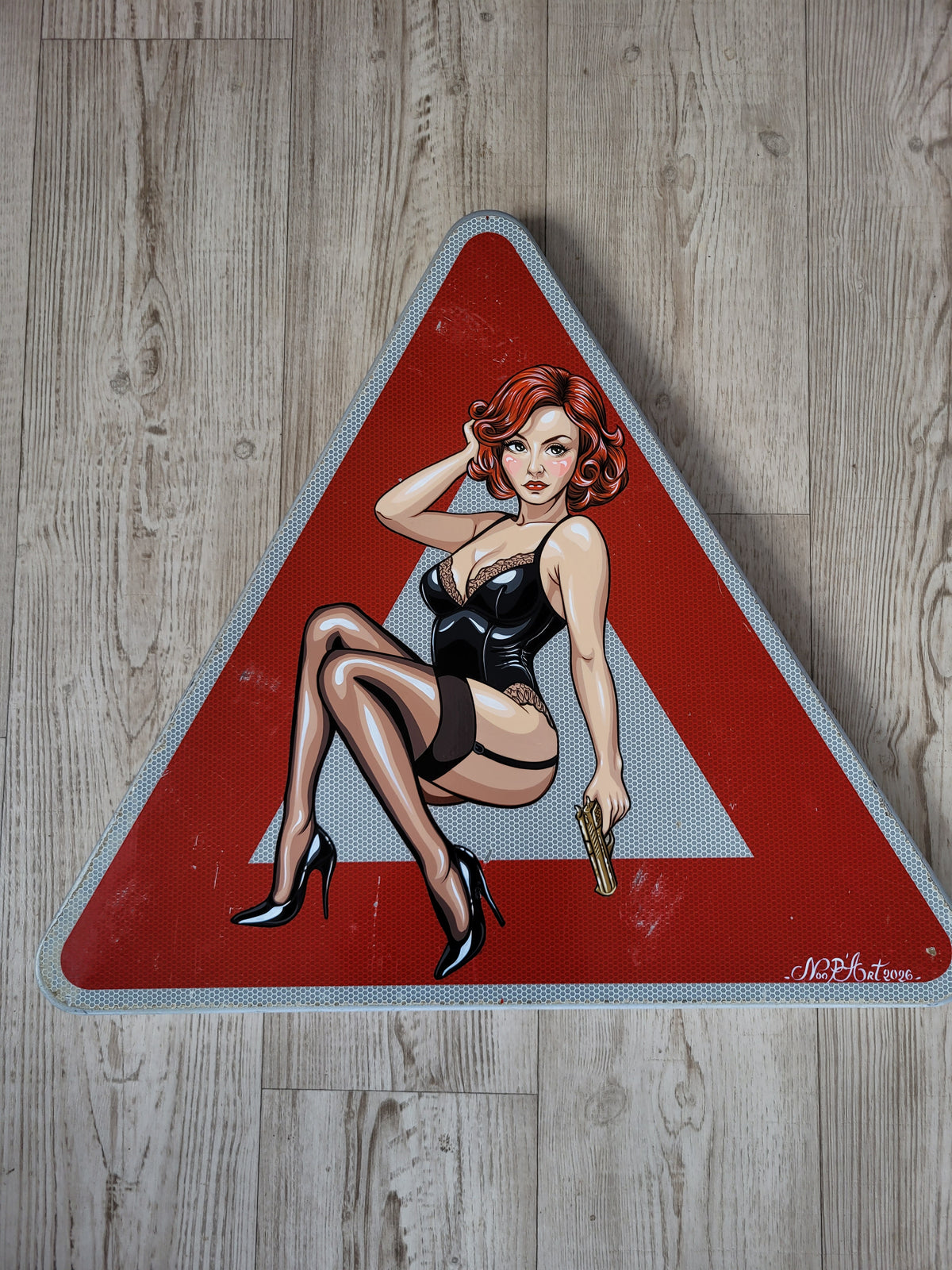 James Bond Girl 003