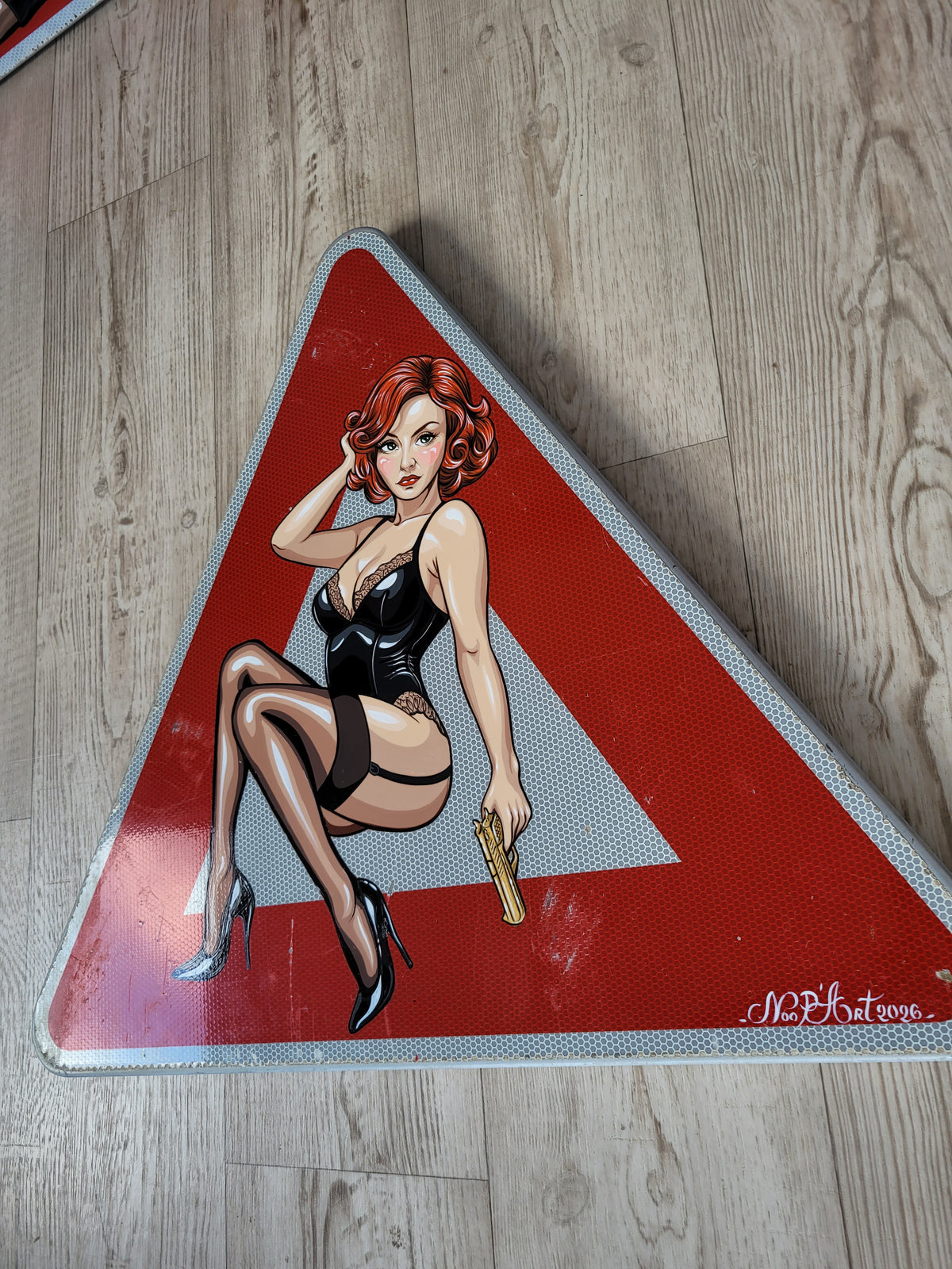 James Bond Girl 003